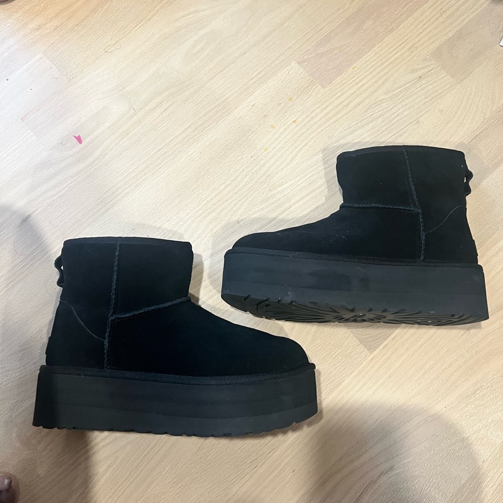 Mini platform UGGS
